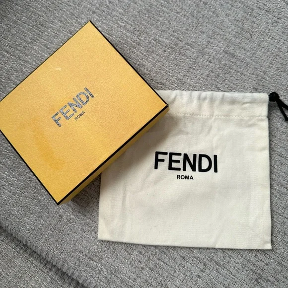 Fendi CC Case Flat - CRUISE ASPARAGOOS - Picture 5 of 10